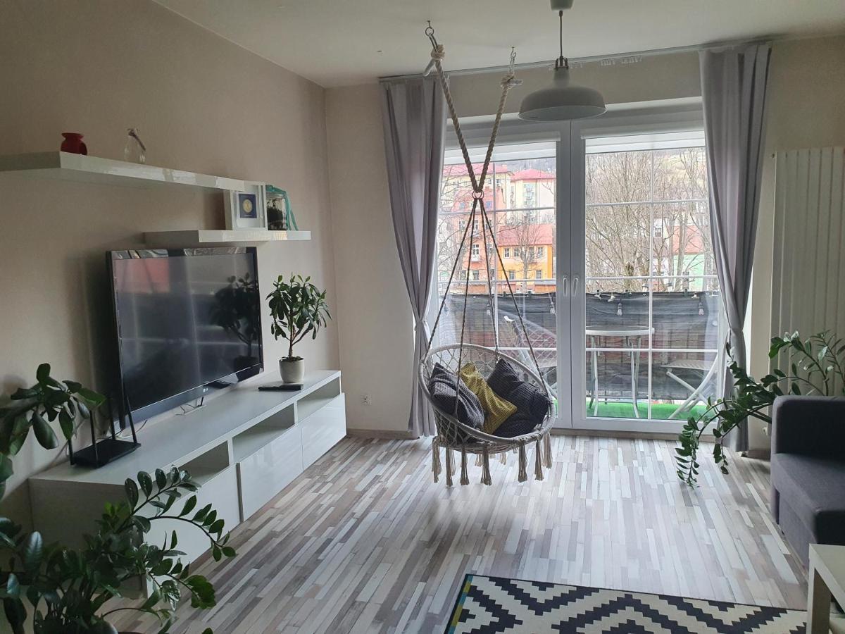 Apartament w centrum Ustrzyki Dolne Exterior foto